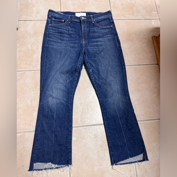 MOTHER Insider Cropped Step Fray Women's Blue Jeans - Picture 2 of 16